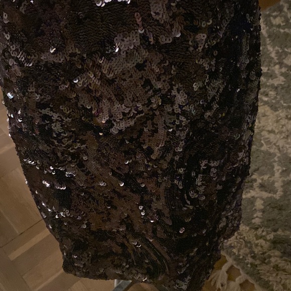 NWOT Mikael Aghal from Bergdorf Goodman  100% silk gorgeous sequin dress. - Picture 8 of 14